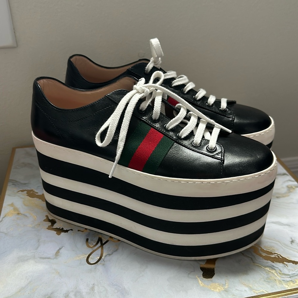 Gucci platform snickers ! Original! Worn only few times like new.  Size 39-40